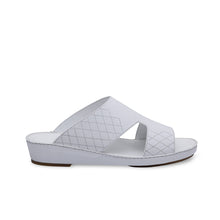 Load image into Gallery viewer, Mens Arabic Sandals Classic in White
